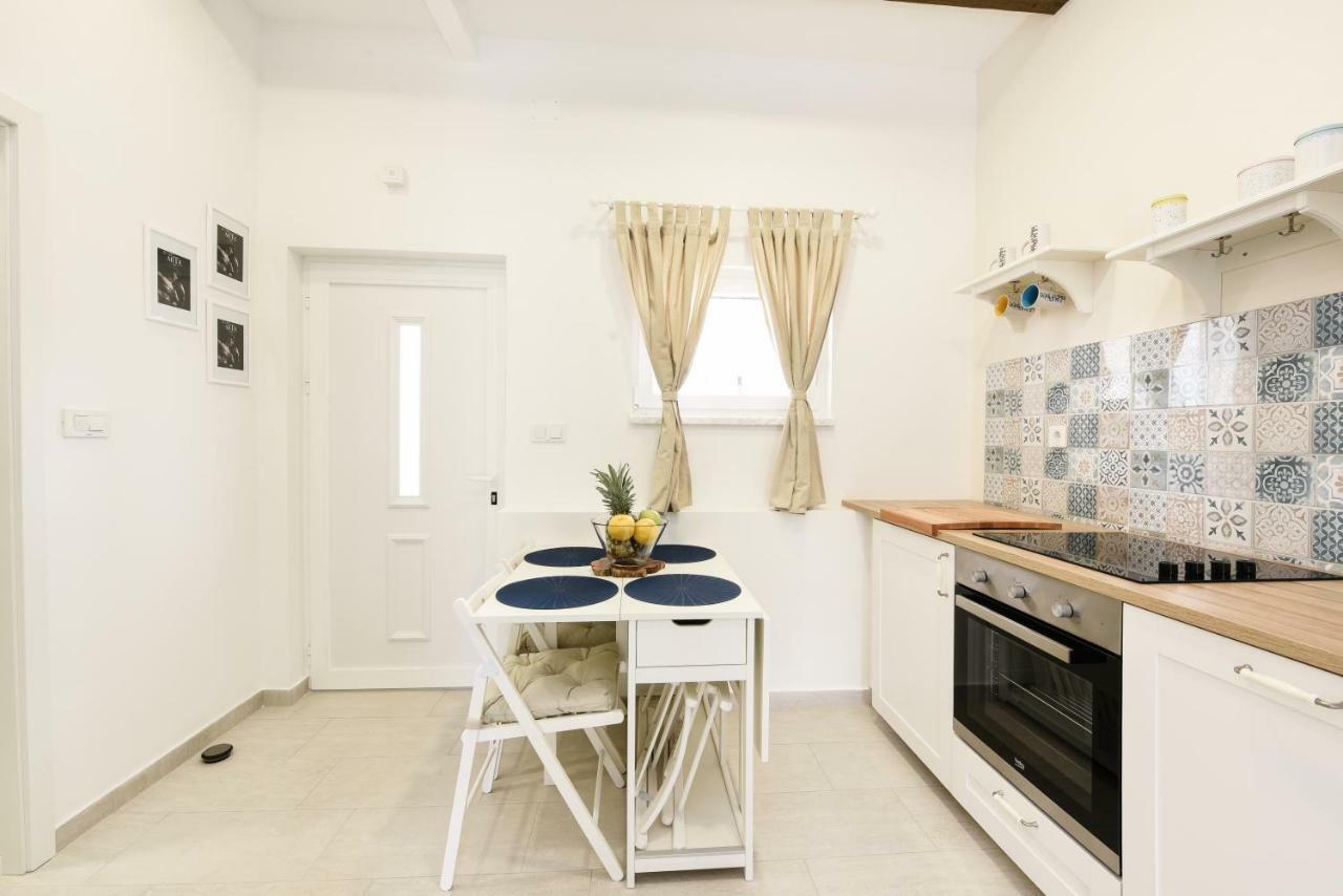 Apartmani Eladora Biograd Na Moru Dış mekan fotoğraf