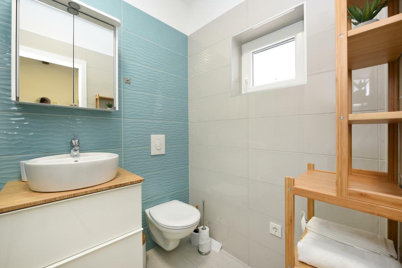 Apartmani Eladora Biograd Na Moru Dış mekan fotoğraf